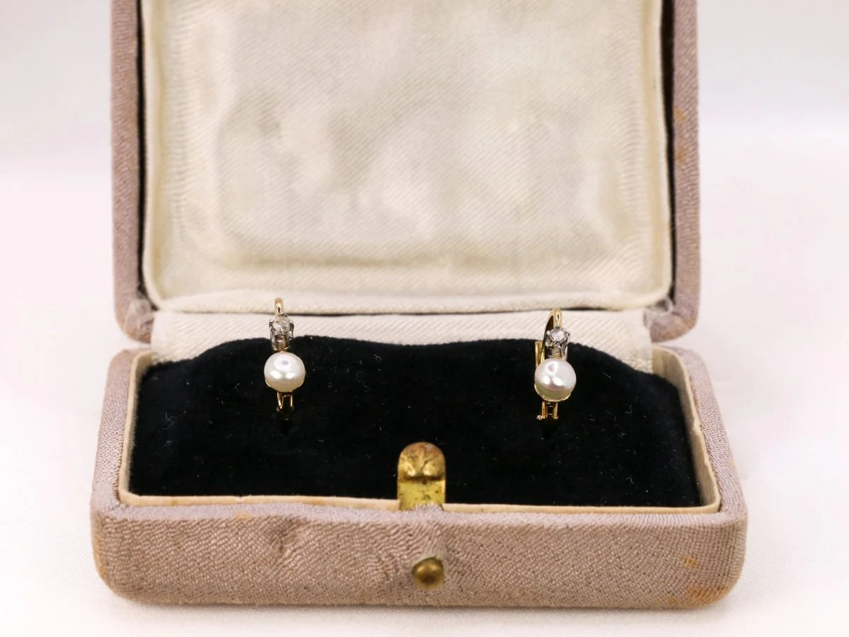 Dormeuses anciennes en or, diamants et perles fines - Image 4