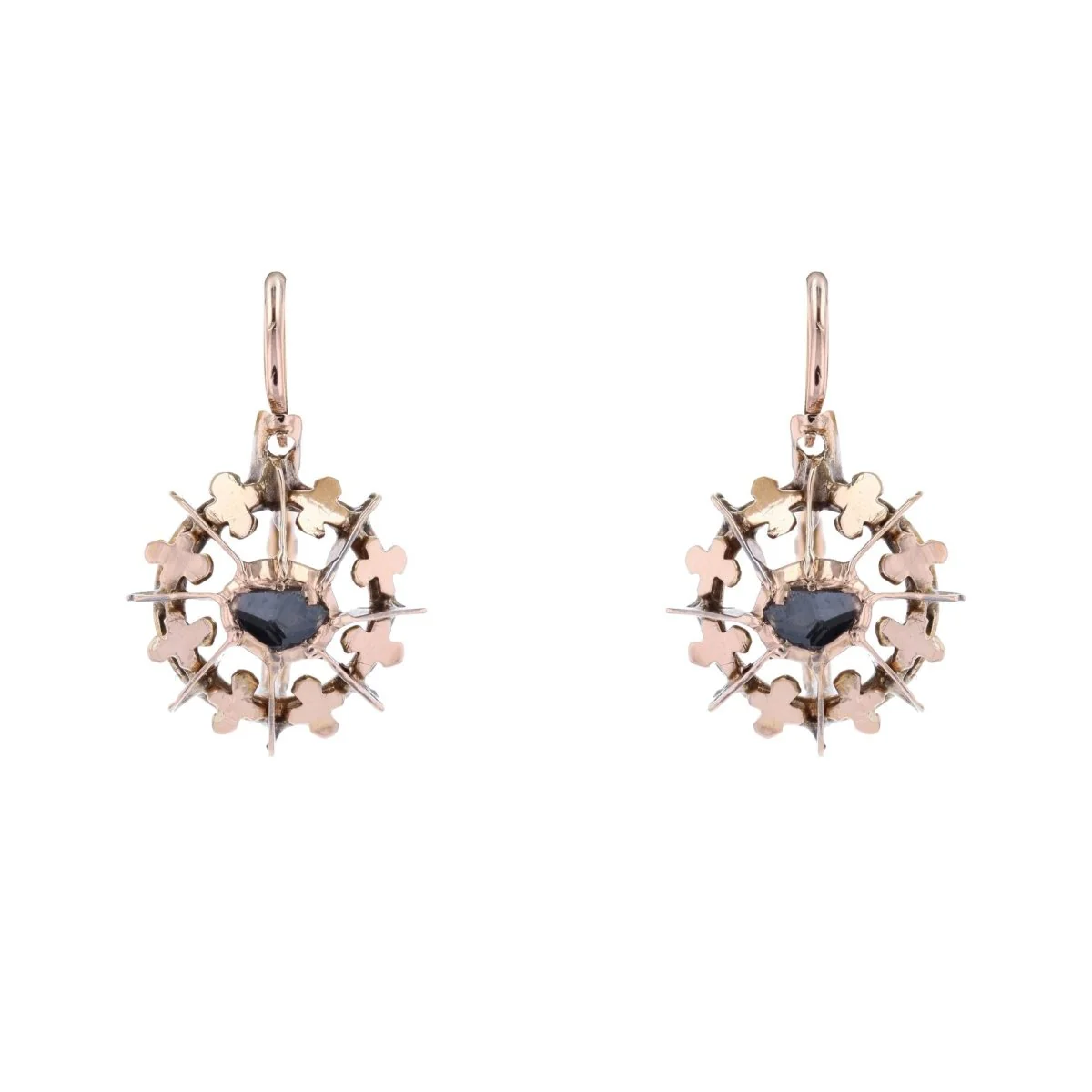 Boucles d'oreilles Dormeuses en or rose et diamants