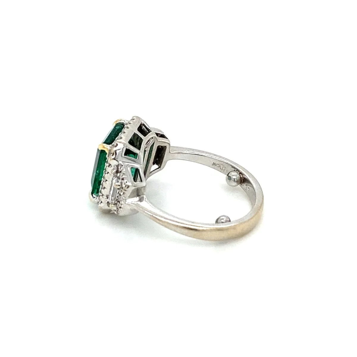 Bague en or avec émeraude non traitée de 3,33 carats certifiée par le Domaine - Image 18