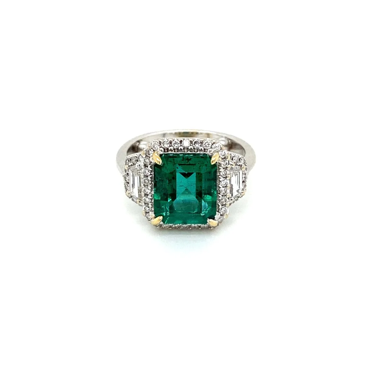 Bague en or avec émeraude non traitée de 3,33 carats certifiée par le Domaine - Image 6