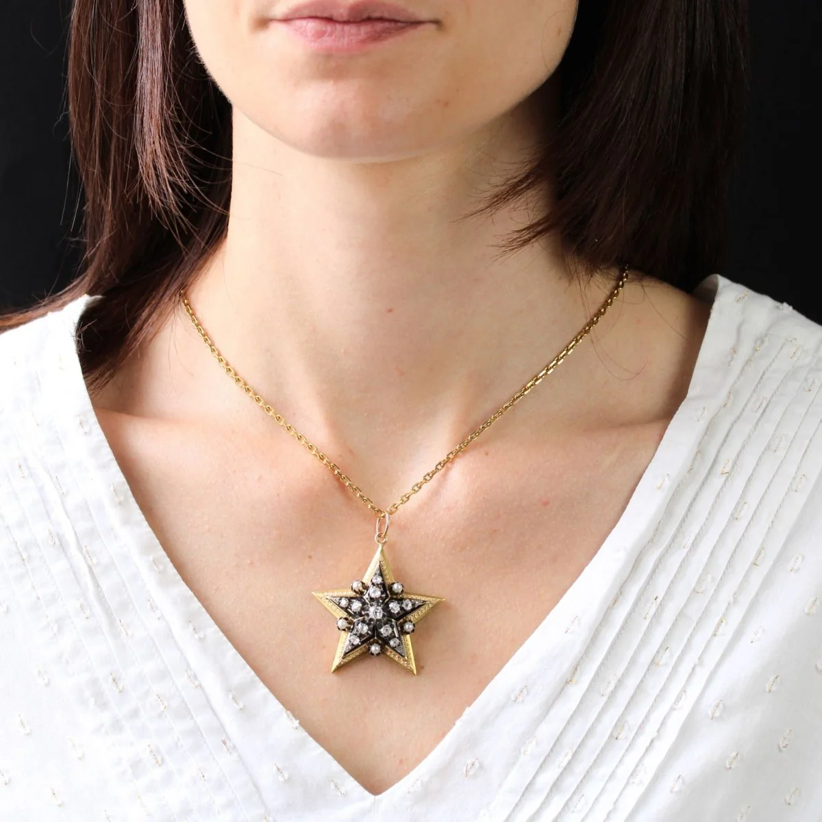 Broche Épingle en or jaune, argent, perles et diamants - Image 2