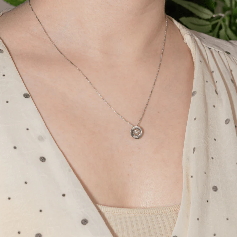 Collier Solitaire GAREL en or blanc et diamant - Image 2