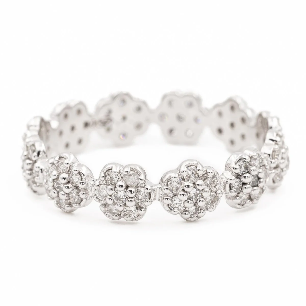 Bague GINETTE NY "Be mine mini lotus" en or blanc et diamant