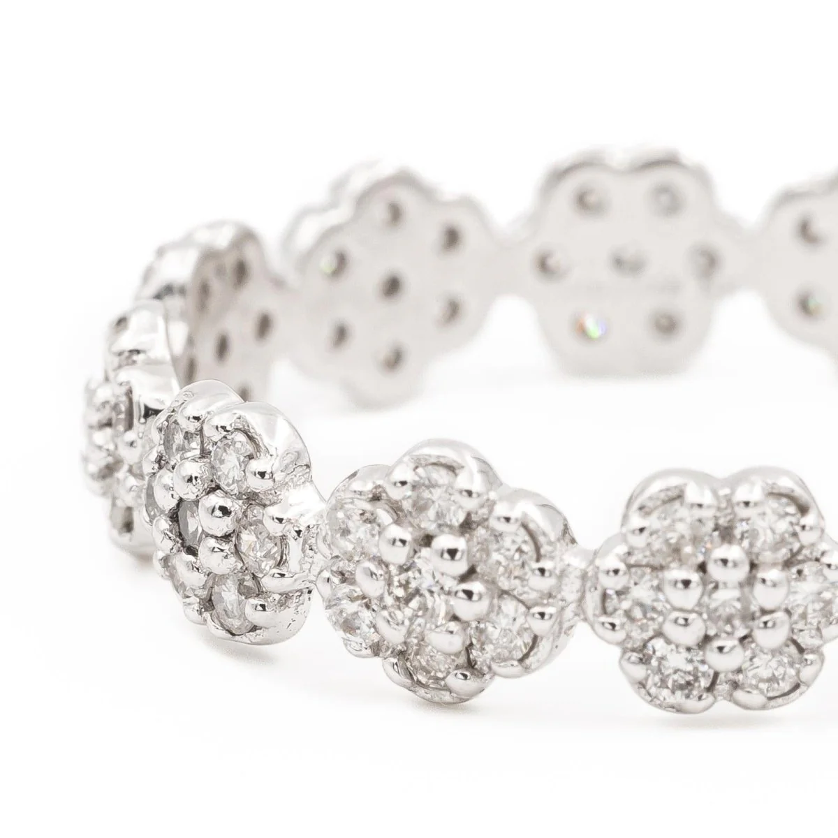 Bague GINETTE NY "Be mine mini lotus" en or blanc et diamant - Image 5