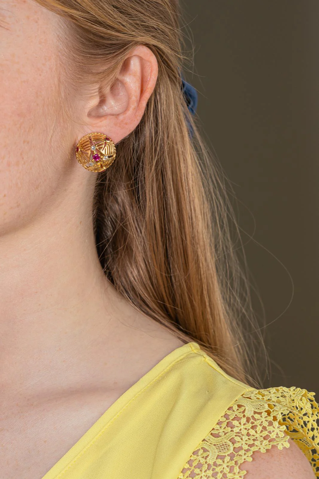 Gübelin Boucles d'oreilles Clips Or jaune Rubis - Image 2