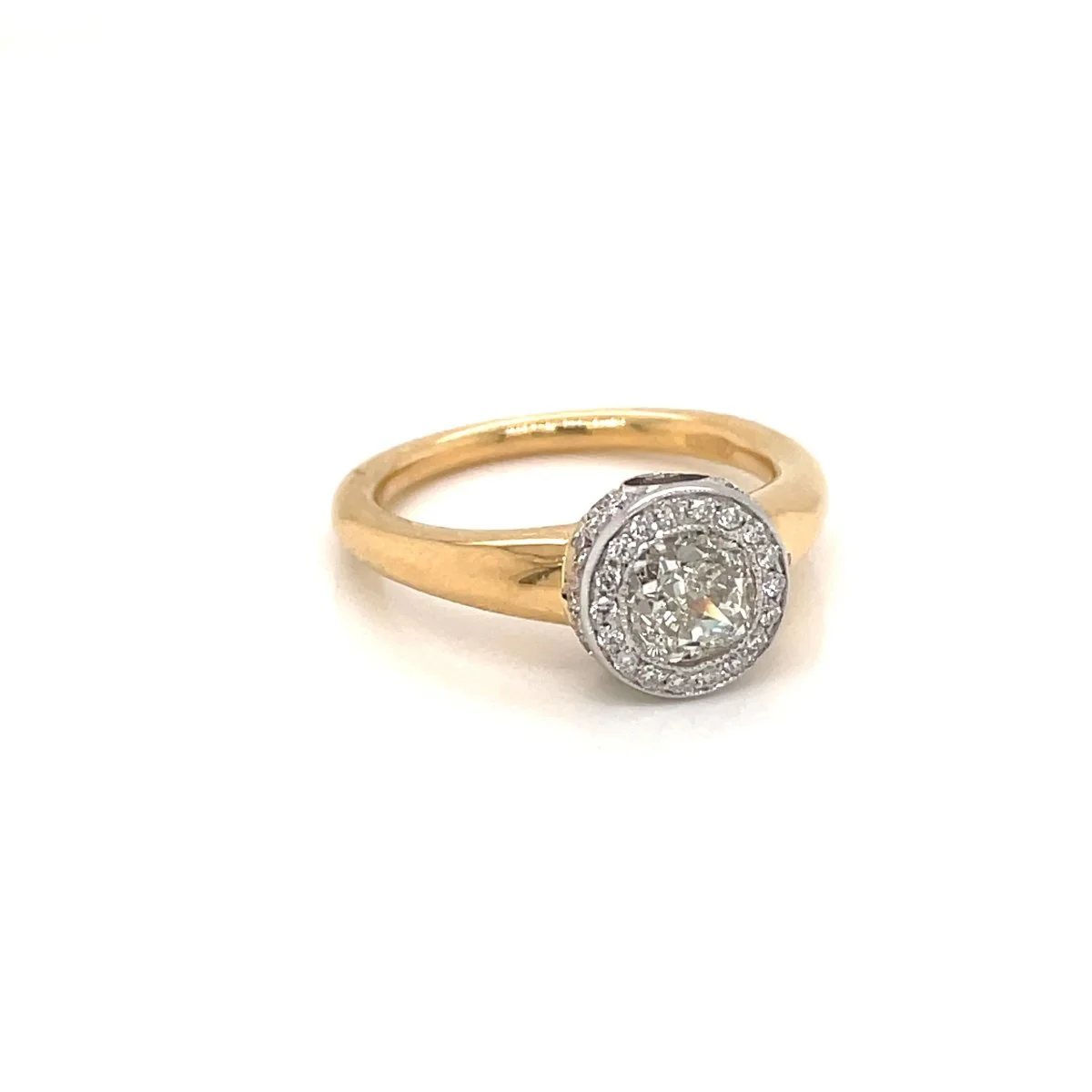 IGI Certified 1 Carat Cushion Diamond Solitaire Ring - Image 2
