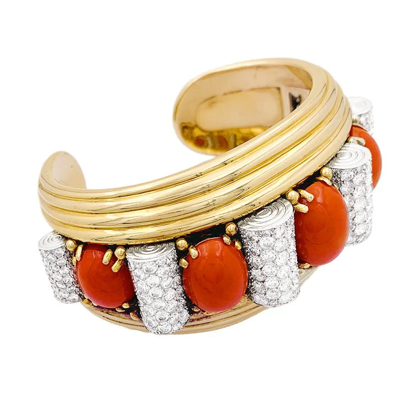 Bracelet jonc RENÉ BOIVIN en platine, or jaune, corail et diamants - Image 5