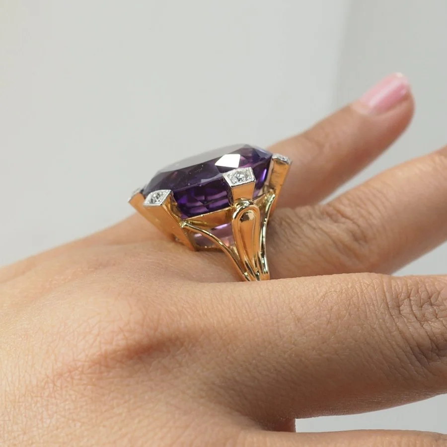 Bague Cocktail en or rose, améthyste et diamants - Image 7