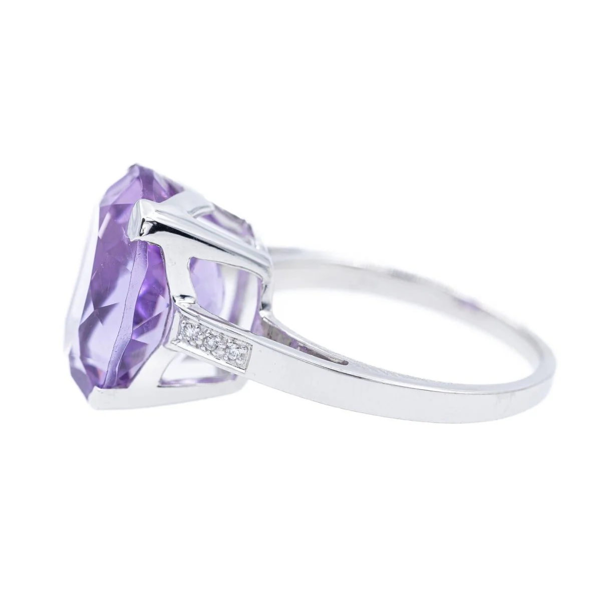 Bague Cocktail MAUBOUSSIN "Mon Bébé d'Amour" en or blanc,  améthyste et diamants - Image 3
