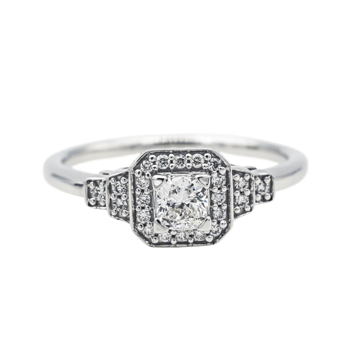 Bague Solitaire MAUBOUSSIN "Un Automne 1930" en or blanc et diamants