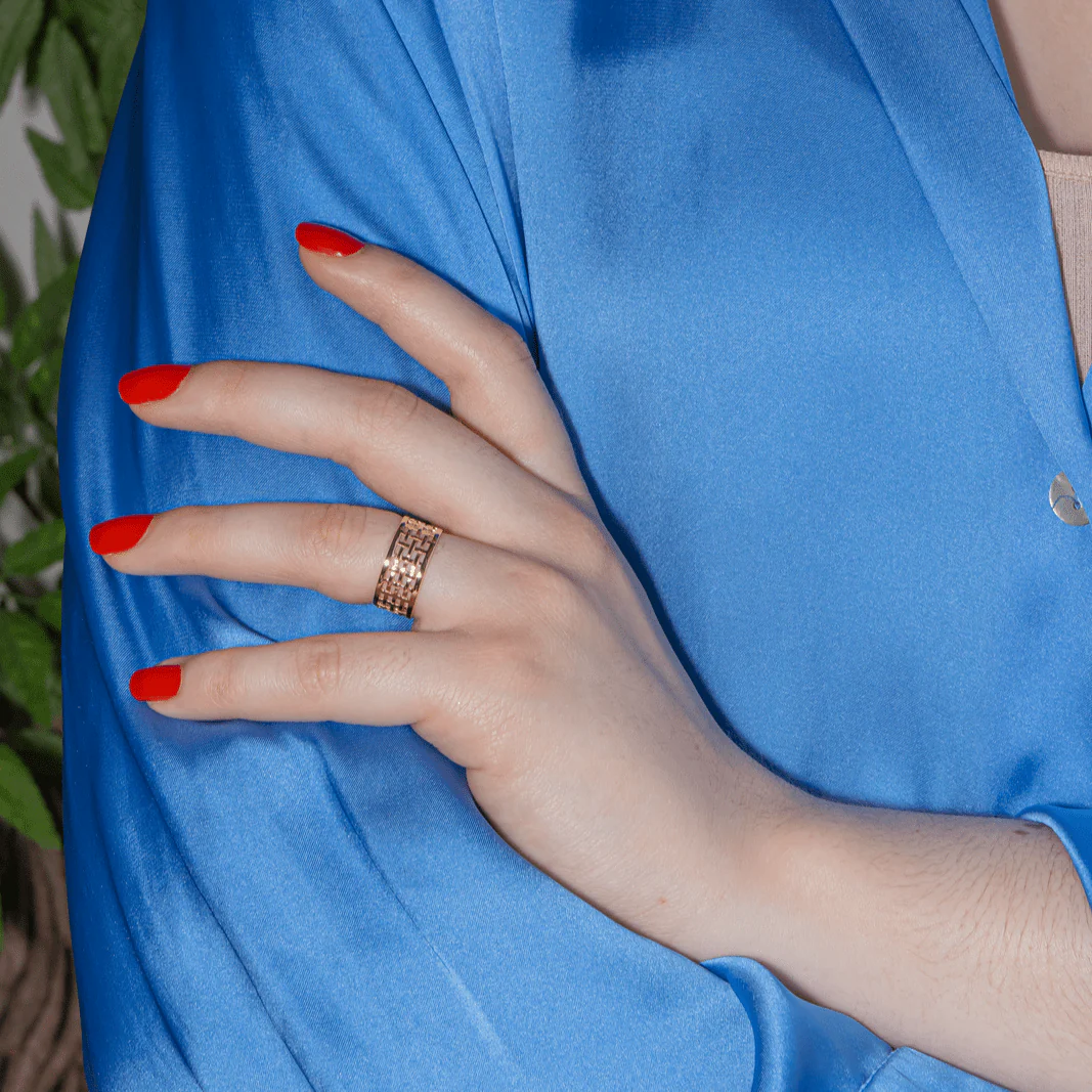 Bague Bandeau MAUBOUSSIN "Une Galerie Rue de Seine" en or jaune - Image 2