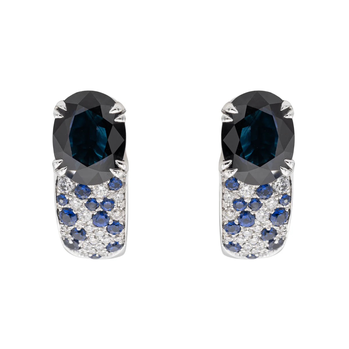 Mauboussin Boucles d'oreilles Nuit d'Amour Or blanc Saphir
