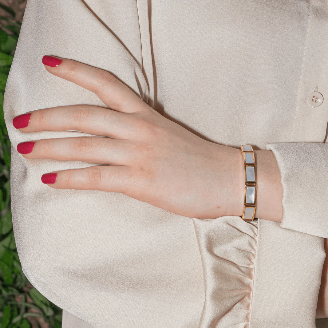 Bracelet MAUBOUSSIN "Palmier" en or jaune et nacre - Image 2