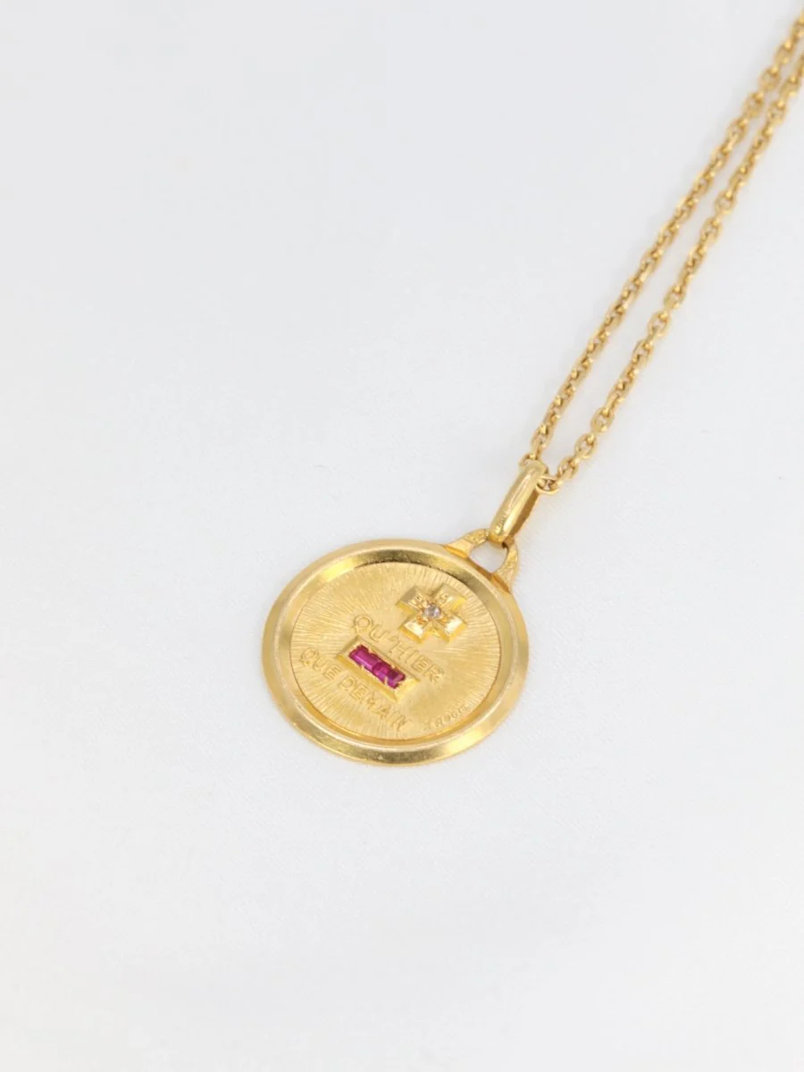 Médaille Amour Augis Plus qu’hier moins que demain en or, diamant et rubis - ca 1970 - Image 2