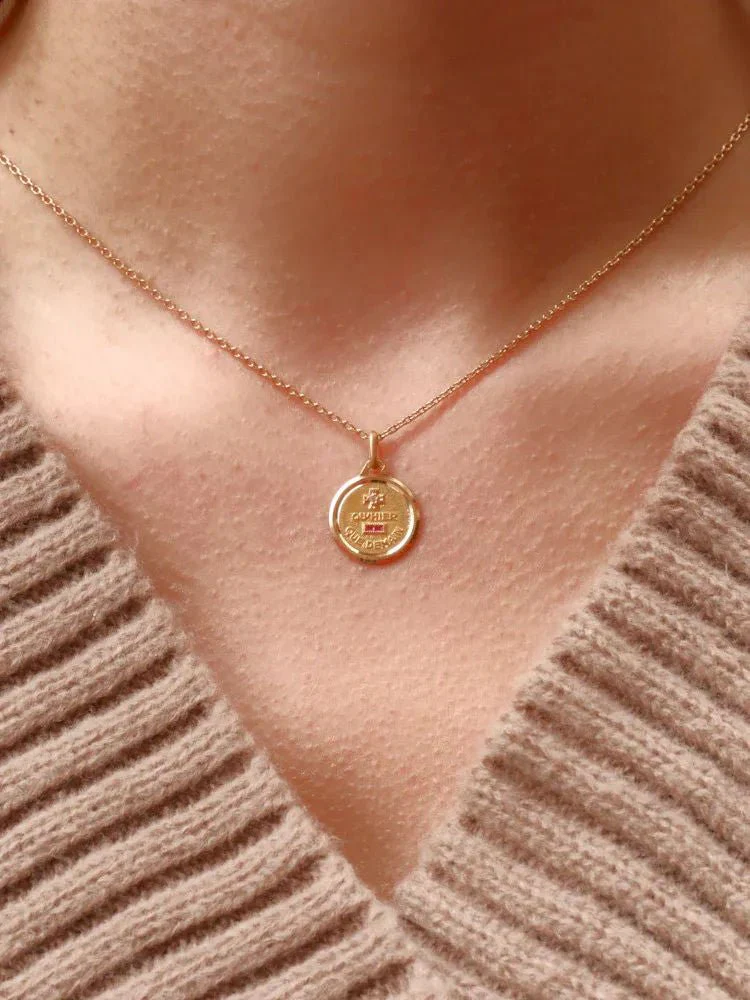 Médaille amour Augis ronde Plus qu'hier moins que demain or jaune diamant rubis - Image 2
