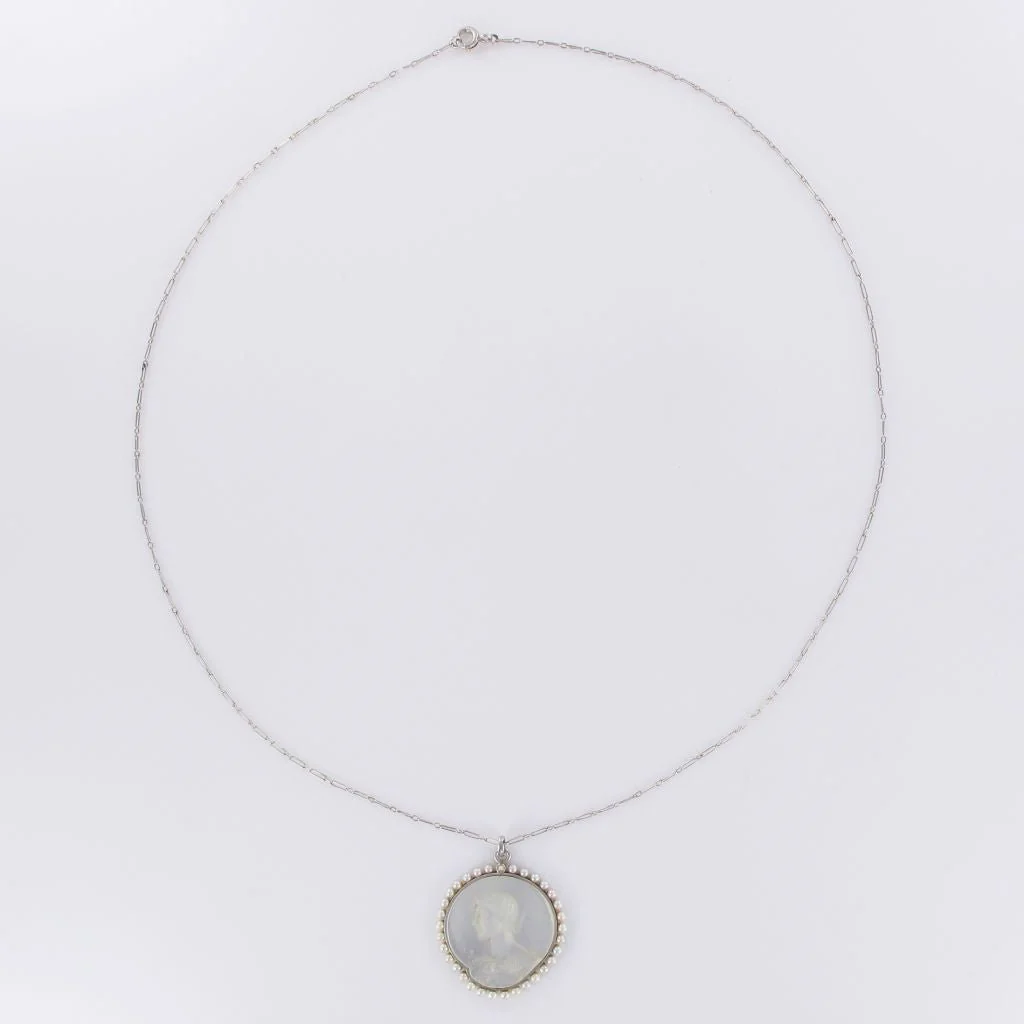 Collier Pendentif en platine, nacre et perles - Image 3