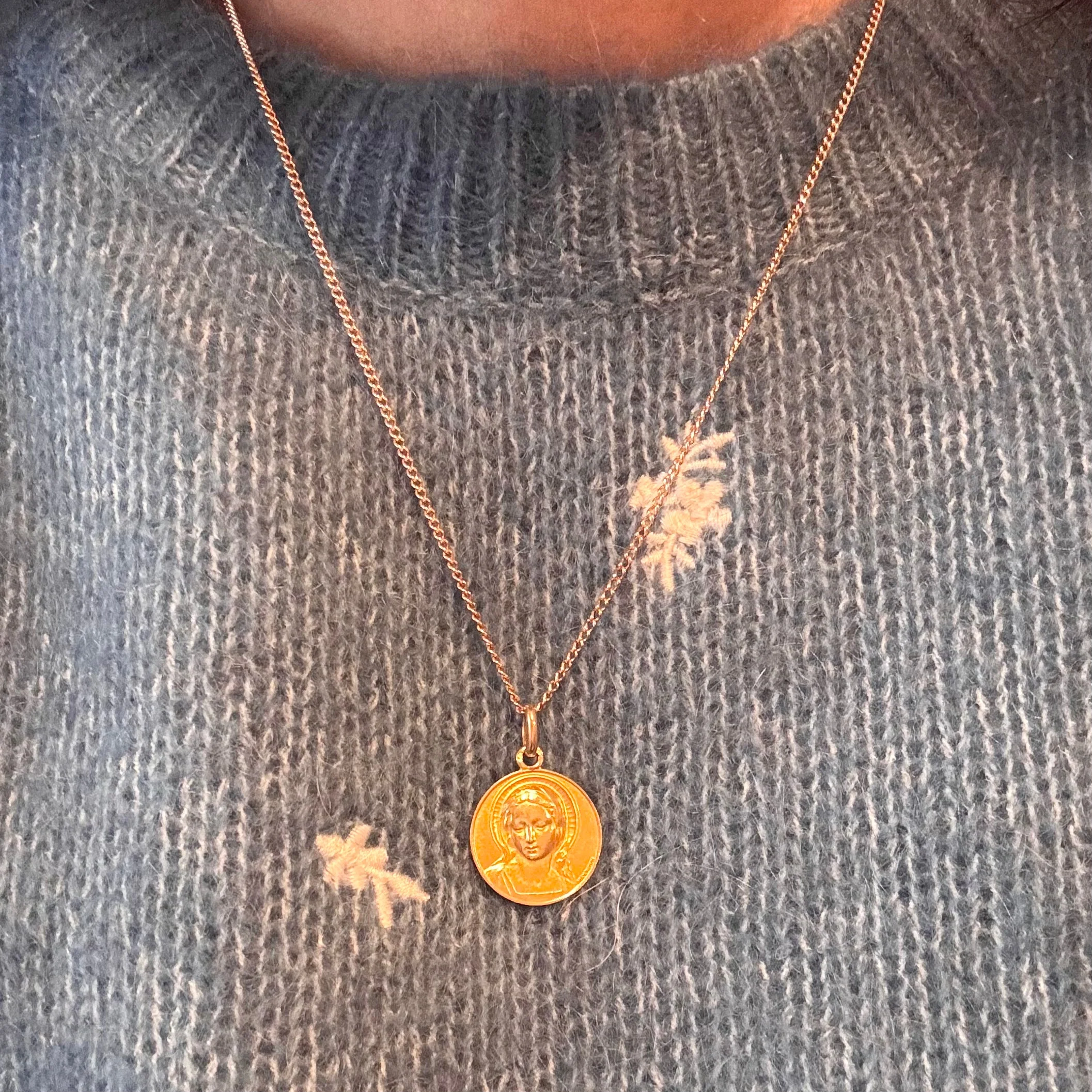 Pendentif Vierge Marie en or jaune - Image 2