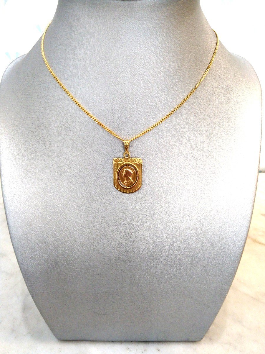 Médaille Vierge Art-nouveau Or Jaune signée Jules Holy - Image 3