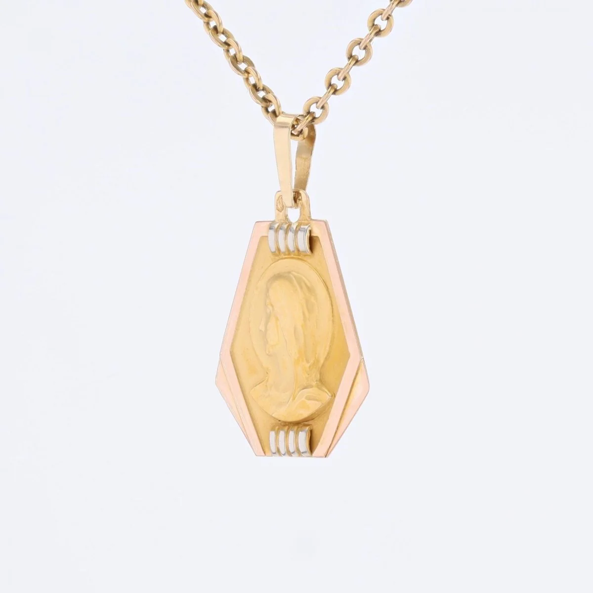 Pendentif Vierge tricolore en or jaune, or rose et or blanc - Image 4