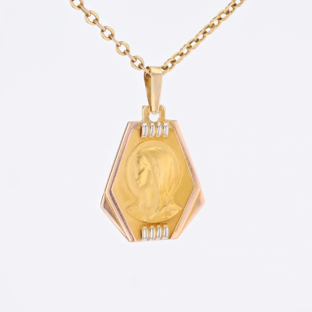 Pendentif Vierge tricolore en or jaune, or rose et or blanc - Image 5