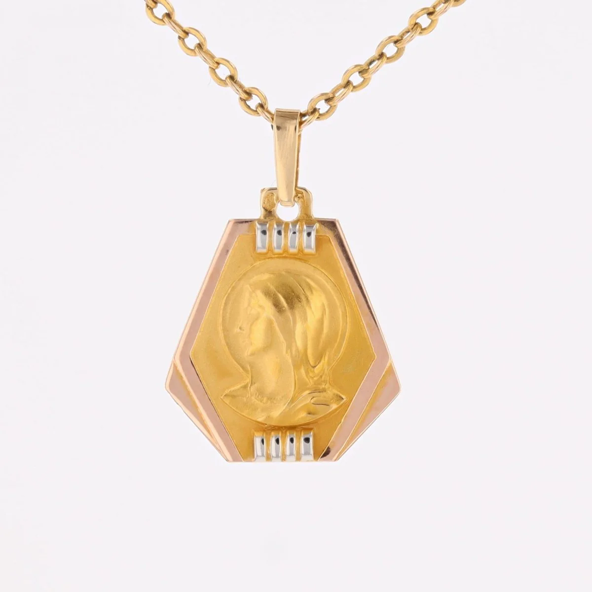 Pendentif Vierge tricolore en or jaune, or rose et or blanc - Image 8