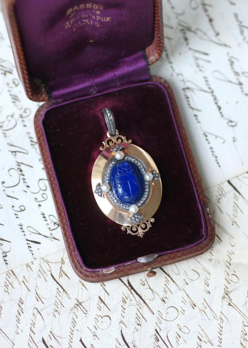 Médaillon Ancien Scarabée Lapis Lazuli Diamants et Perles - Image 4