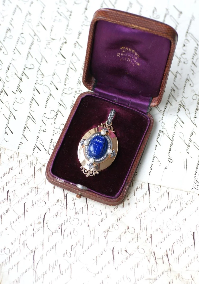 Médaillon Ancien Scarabée Lapis Lazuli Diamants et Perles - Image 8