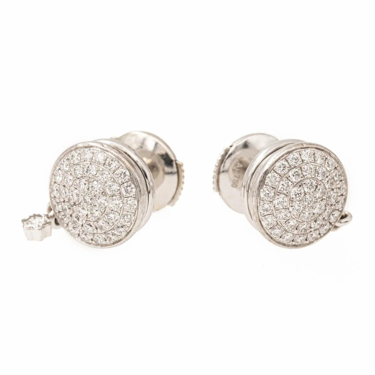 Boucles d'oreilles MONTBLANC "Dame Blanche" en Or blanc et Diamant - Image 3