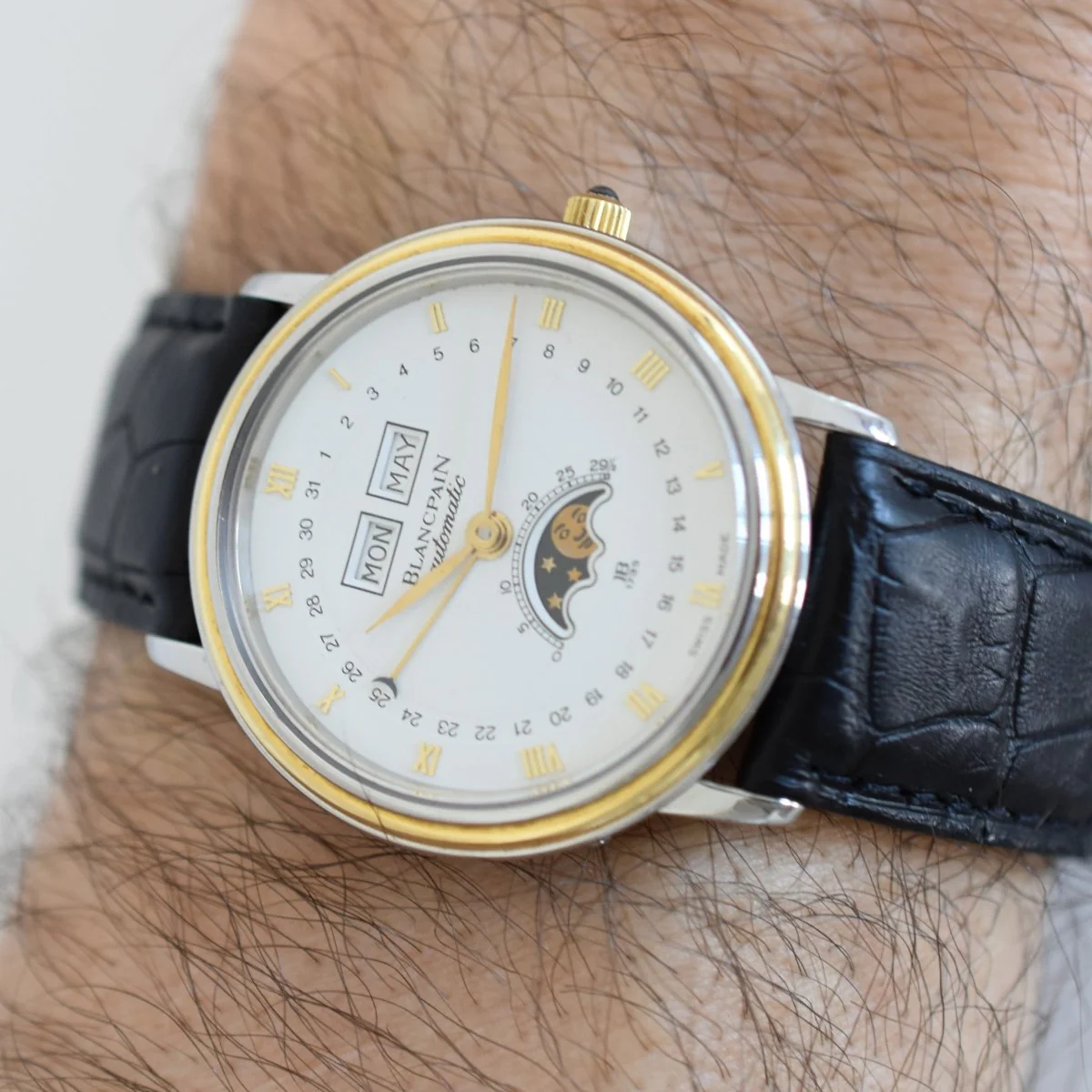 Montre BLANCPAIN "Villeret" en or jaune, acier et cuir - Image 2