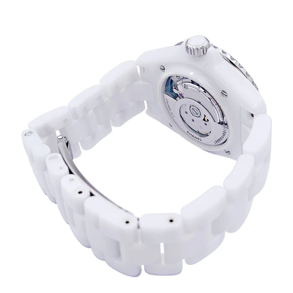 Montre CHANEL  céramique et diamants. - Image 3