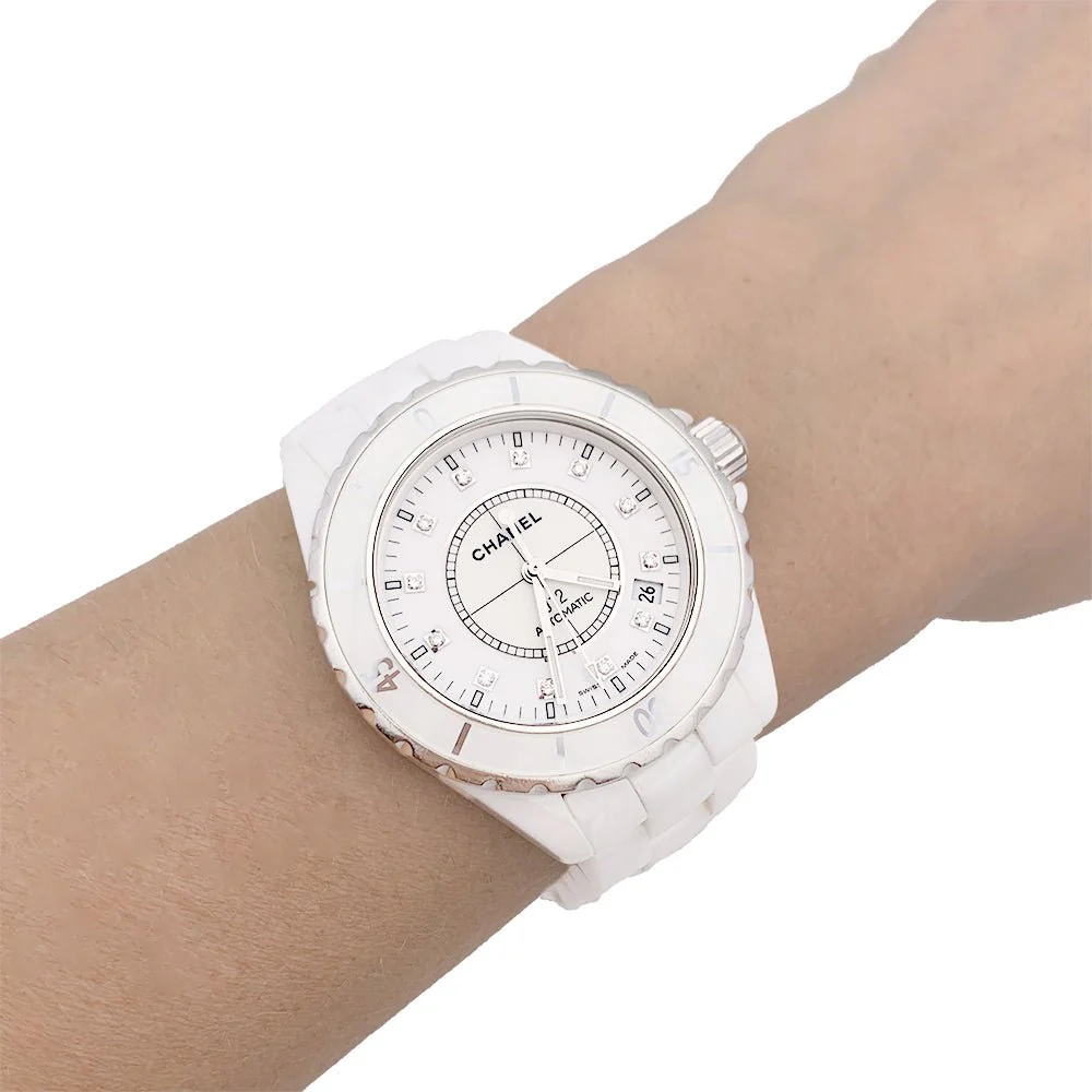 Montre CHANEL  "J12" céramique blanche et diamants. - Image 2