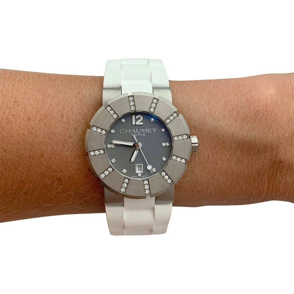 Montre CHAUMET "Class One", titane, diamants et caoutchouc - Image 6