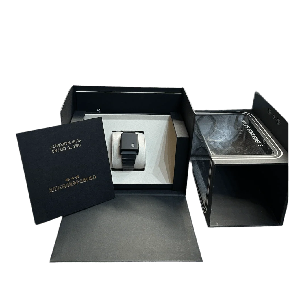 Montre GIRARD-PERREGAUX "Casquette 2.0" en céramique, titane et quartz - Image 6