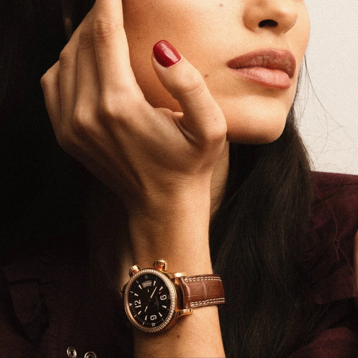 Montre JAEGER-LECOULTRE "Master Compressor" en or rose, cuir d'alligator et diamants - Image 2
