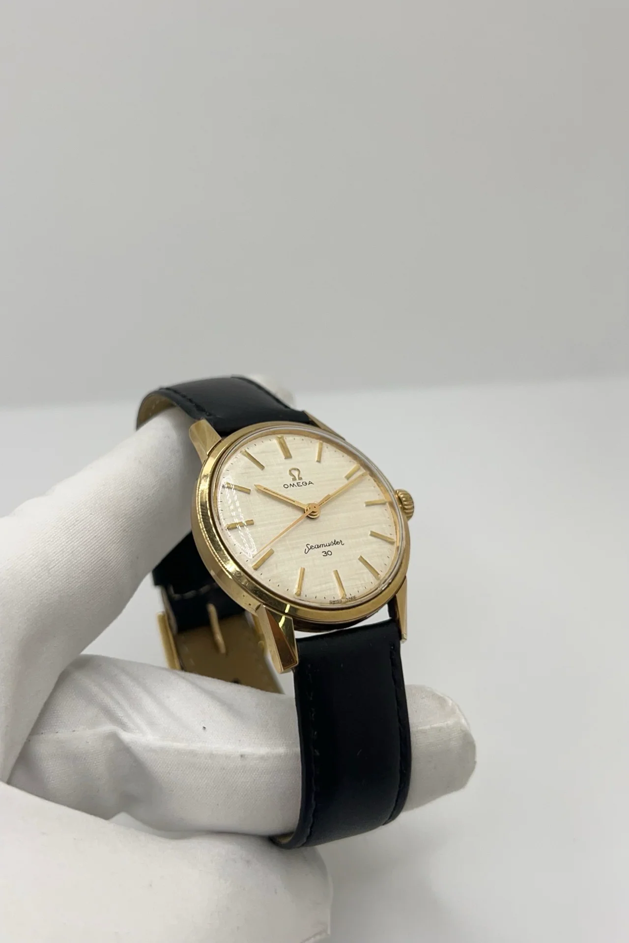 Montre OMEGA "Seamaster 300" en acier et cuir - Image 4