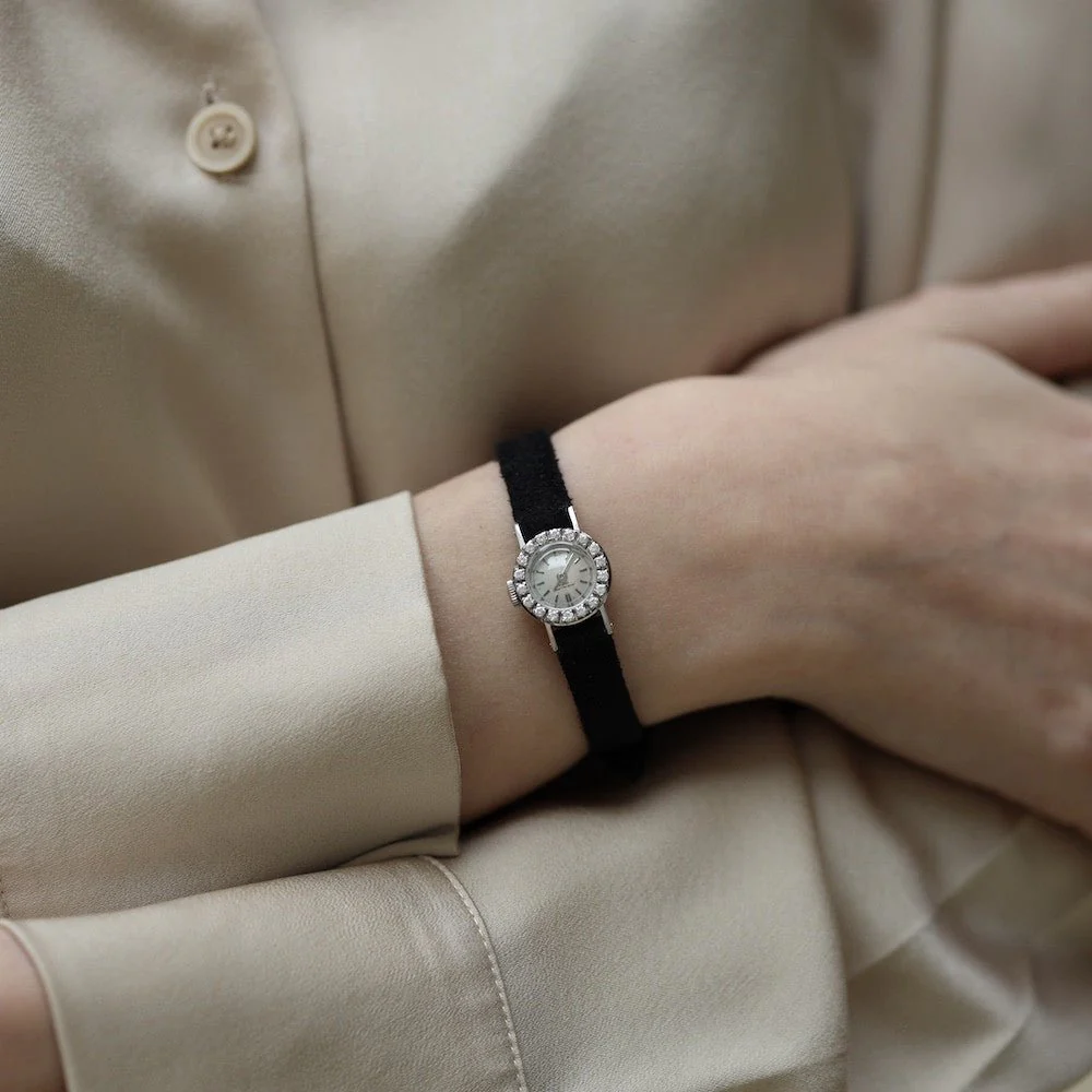 Montre PATEK PHILIPPE en or blanc et diamants - Image 2