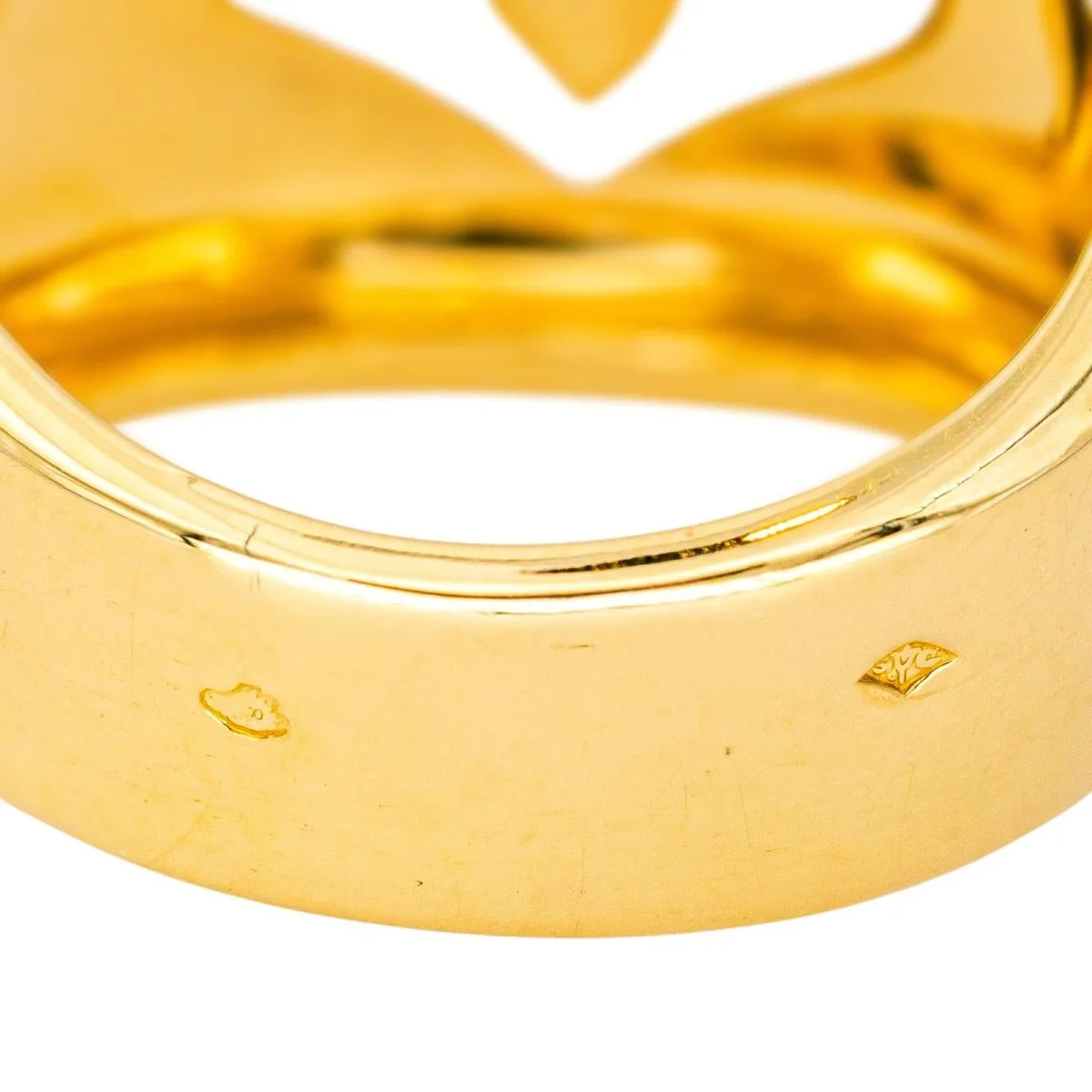 Bague O.J. PERRIN "Cœur Légende" en or jaune - Image 8