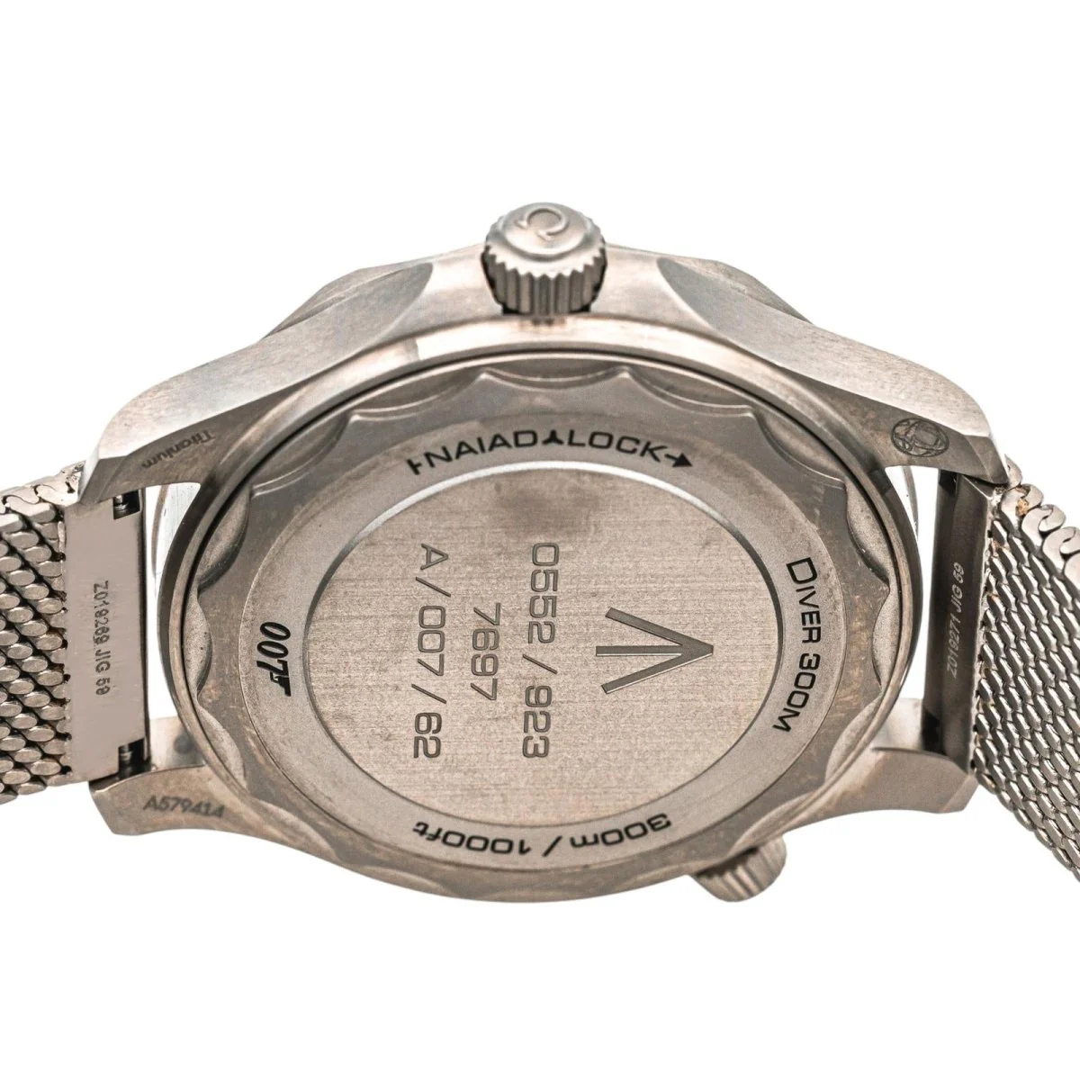 Montre OMEGA "Seamaster Diver" en titane - Image 7