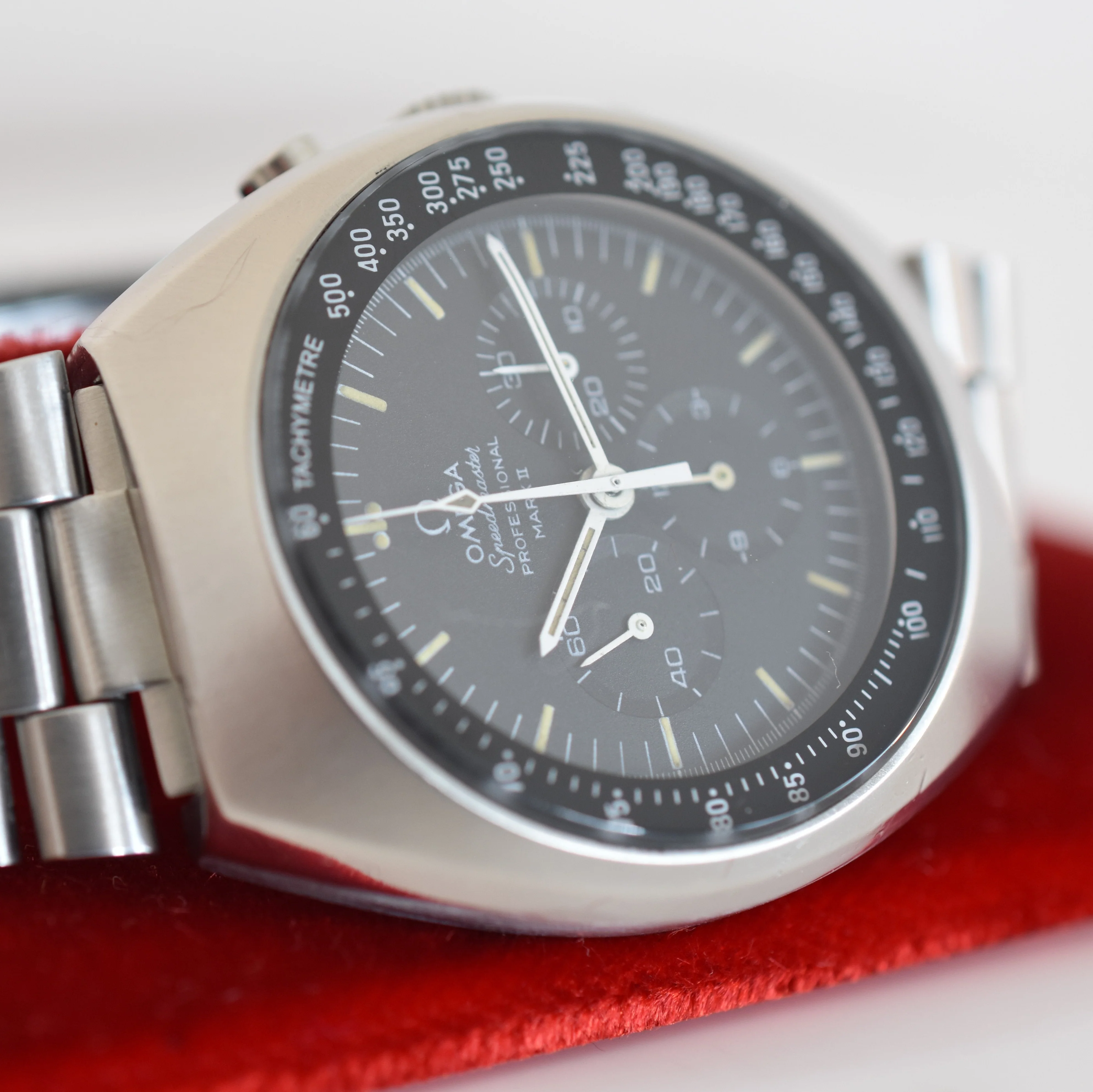 Montre OMEGA "Speedmaster Professional Mark II" en acier - Image 19