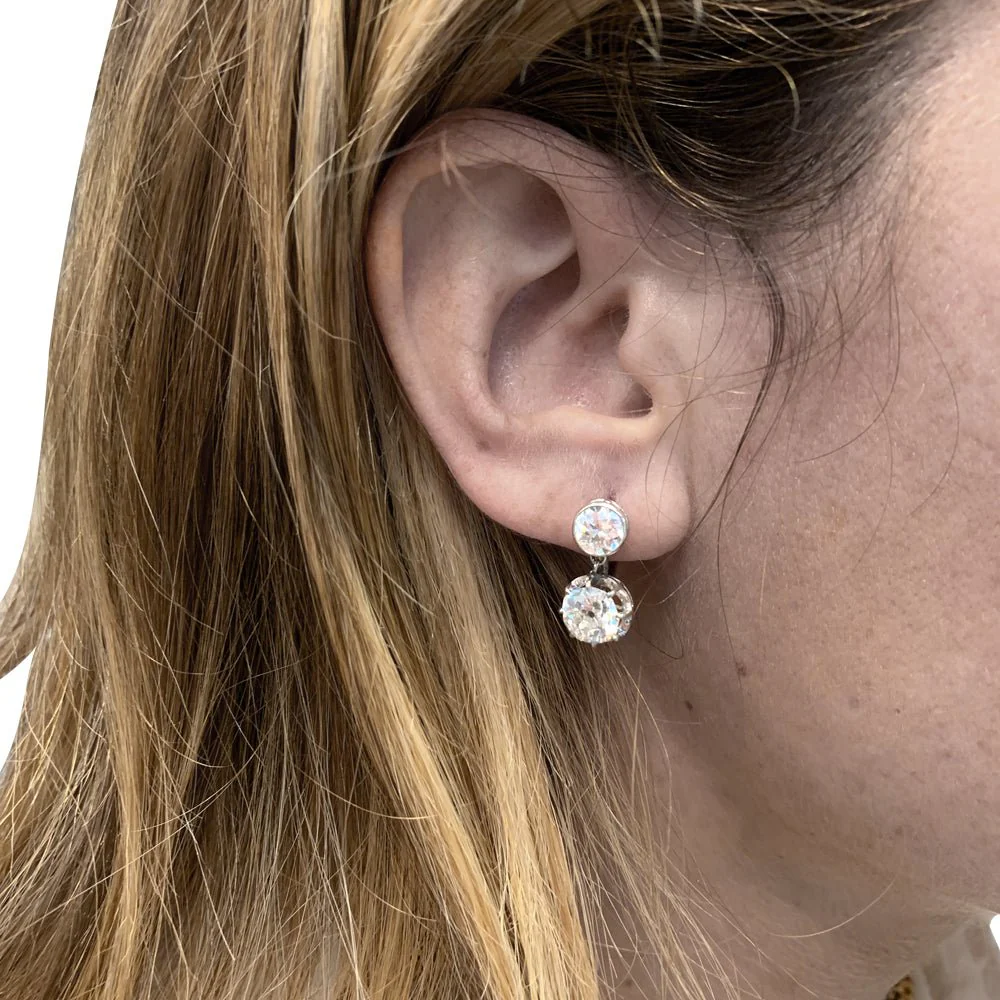 Boucles d'oreilles Dormeuses en or rose, platine et diamants - Image 2