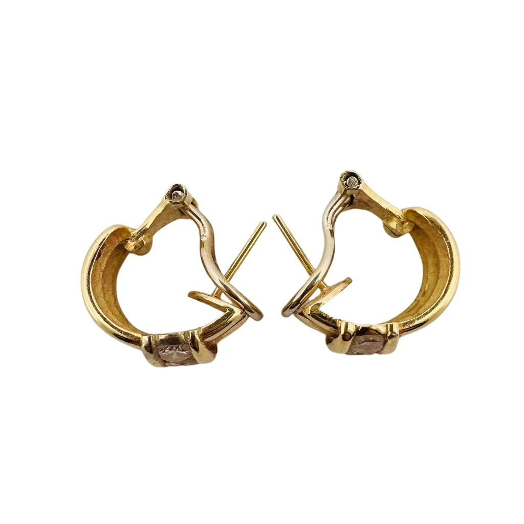 Paire de demi créoles en or jaune et diamants - Image 4