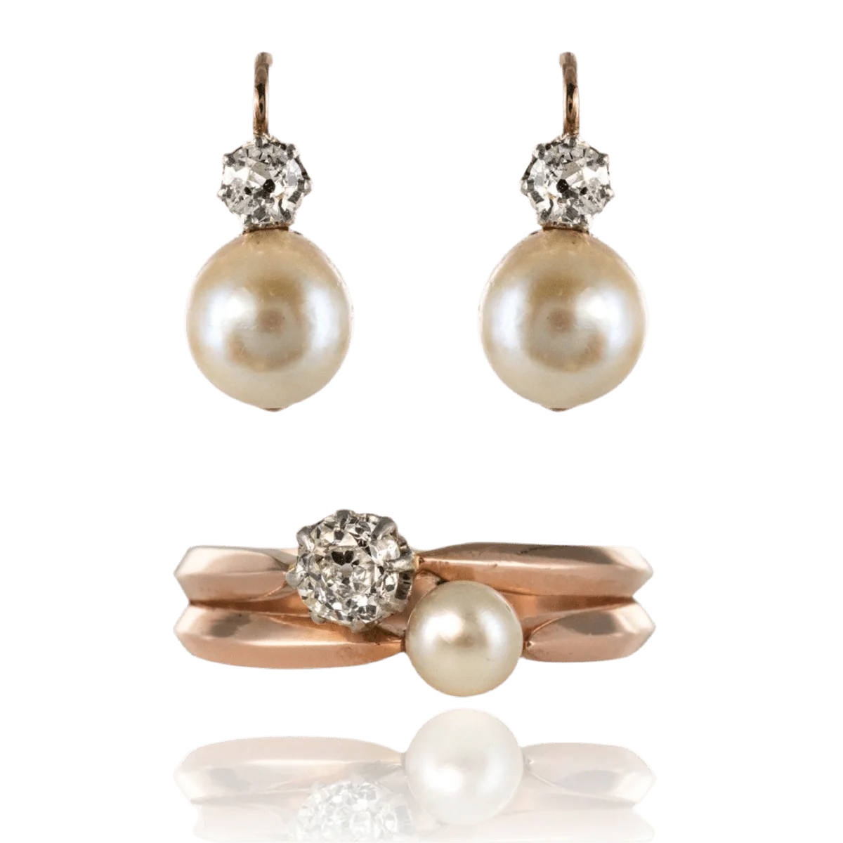 Parure Bague et Boucles d'oreilles en or rose, perles et diamants