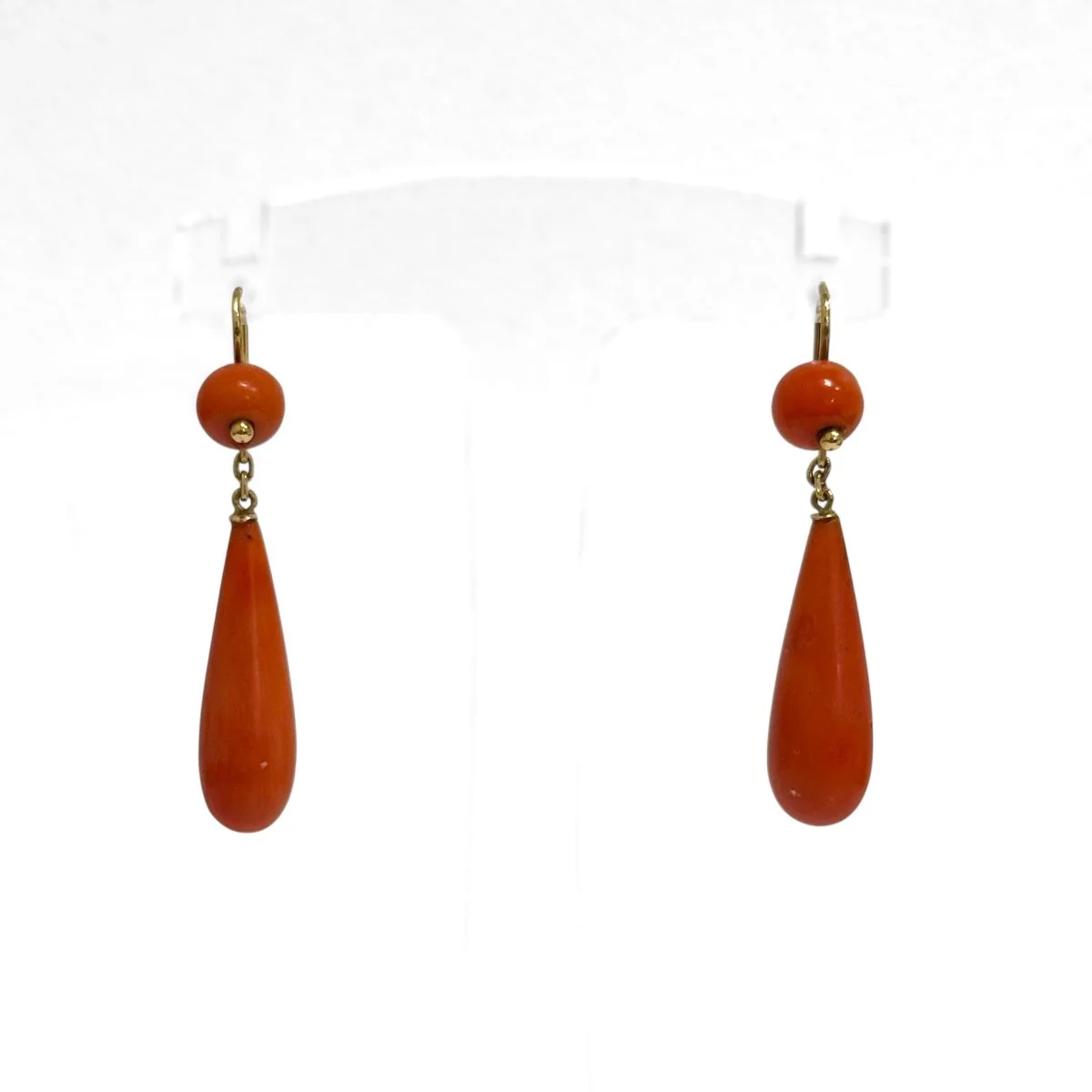 Boucles d'oreilles Pendantes en or jaune, corail et perles