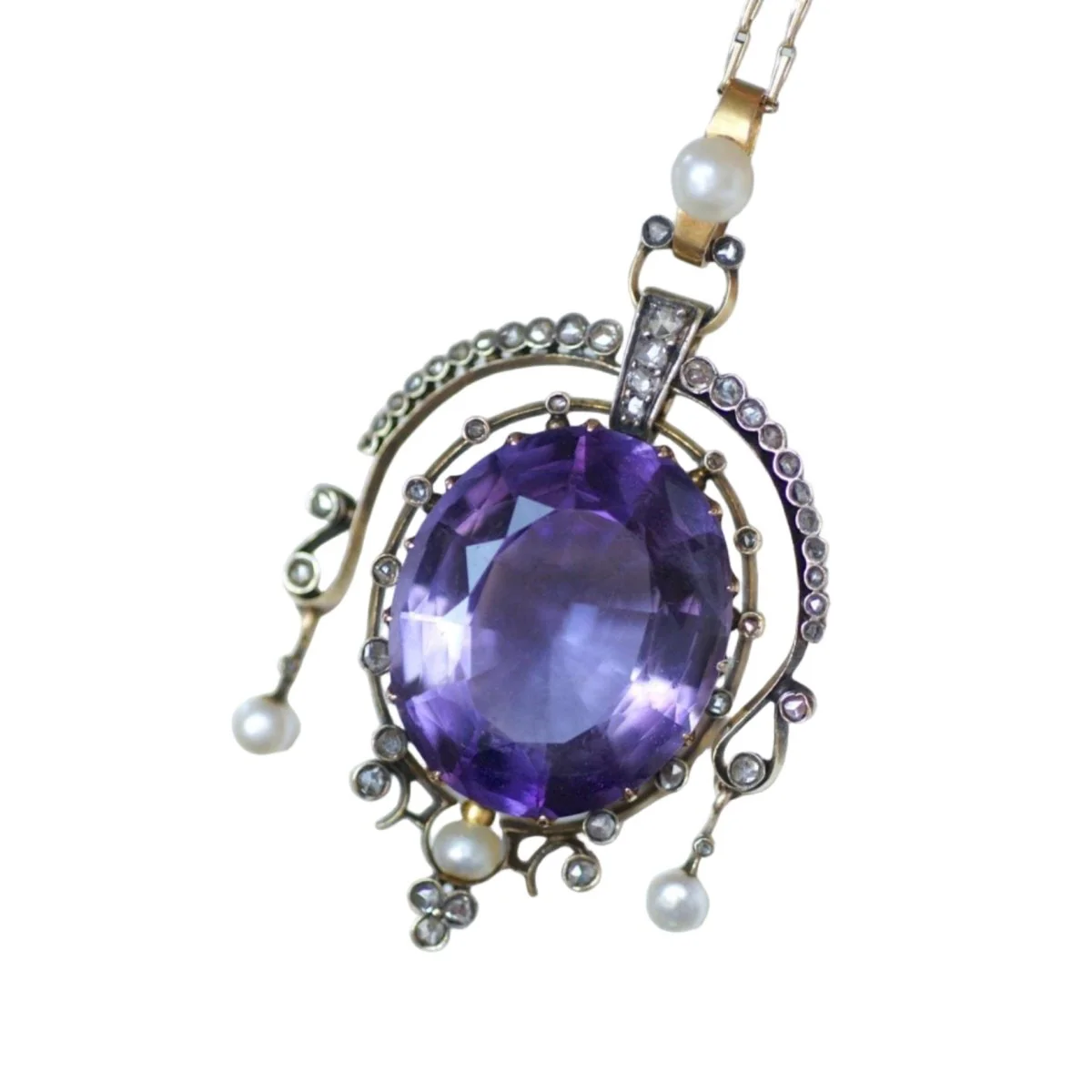 Pendentif en or jaune, argent, améthyste, perle, et diamants - Image 5