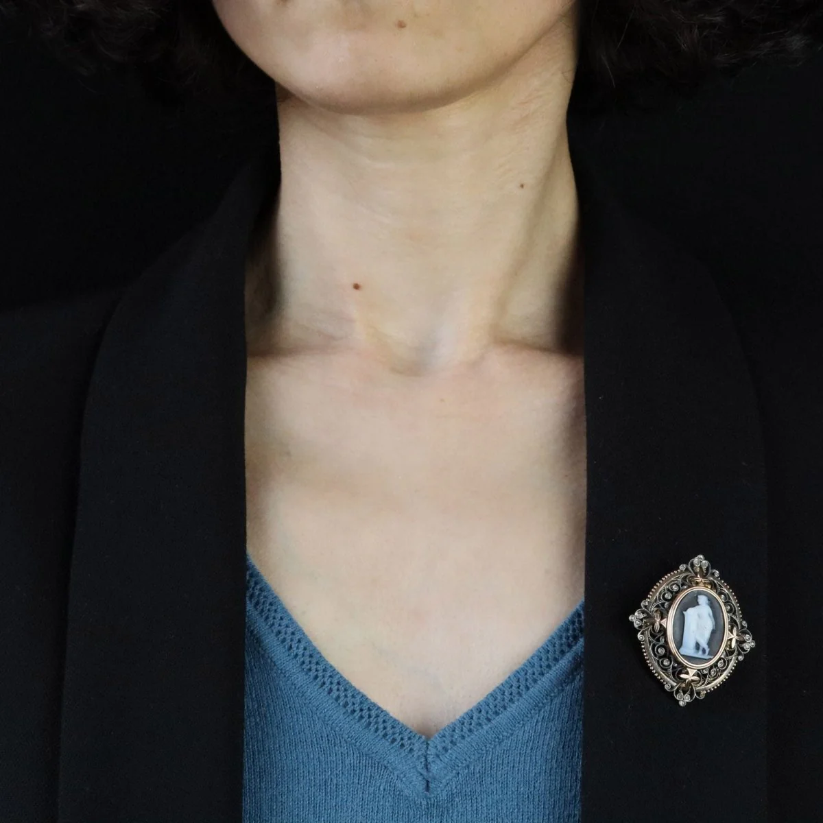 Pendentif broche camée en or rose et argent avec diamants - Image 4