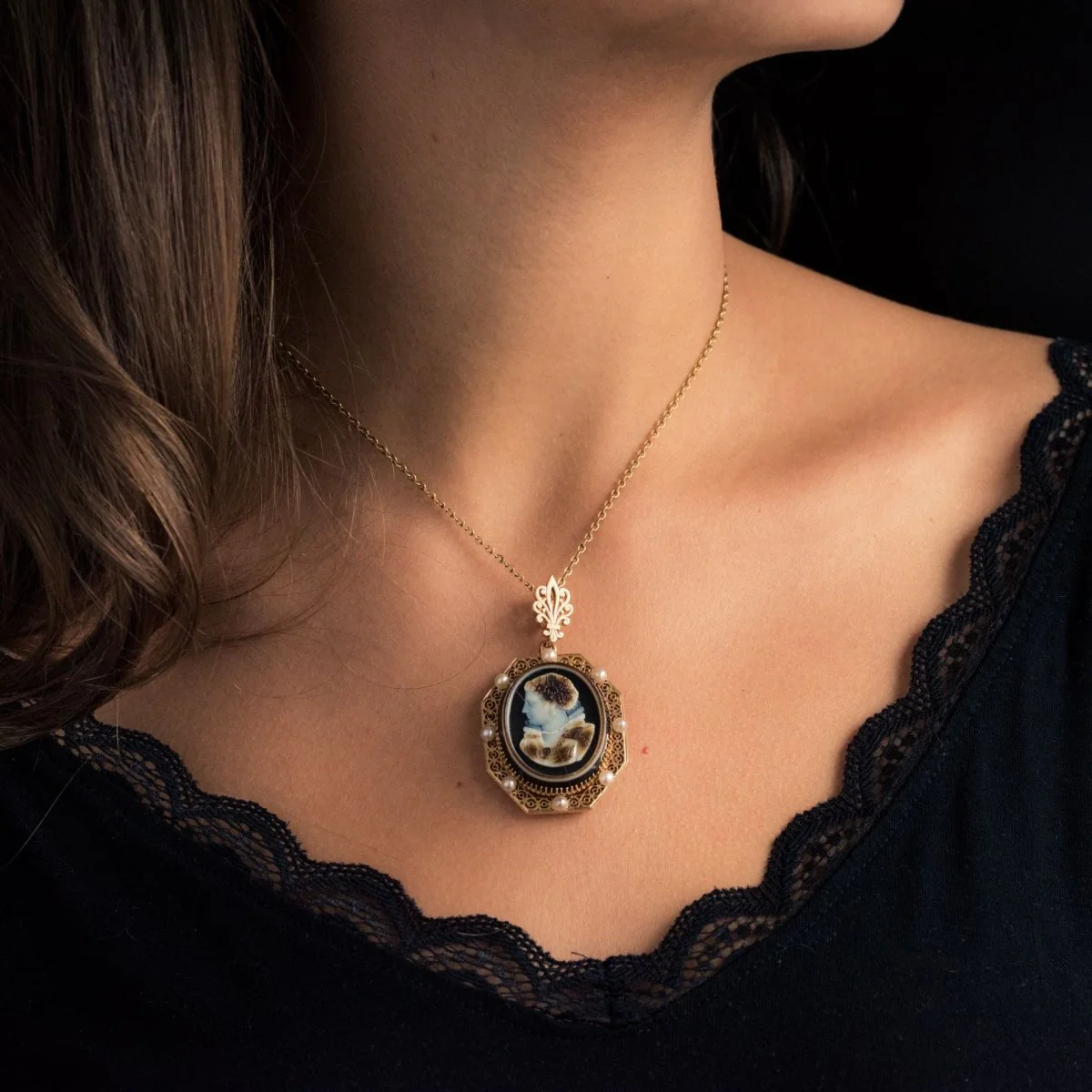 Pendentif en or jaune, agate et perles - Image 2