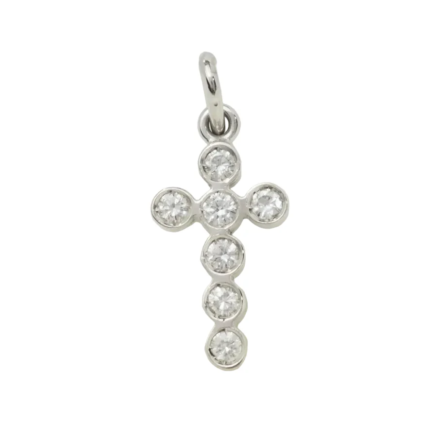 Pendentif en or blanc et diamants