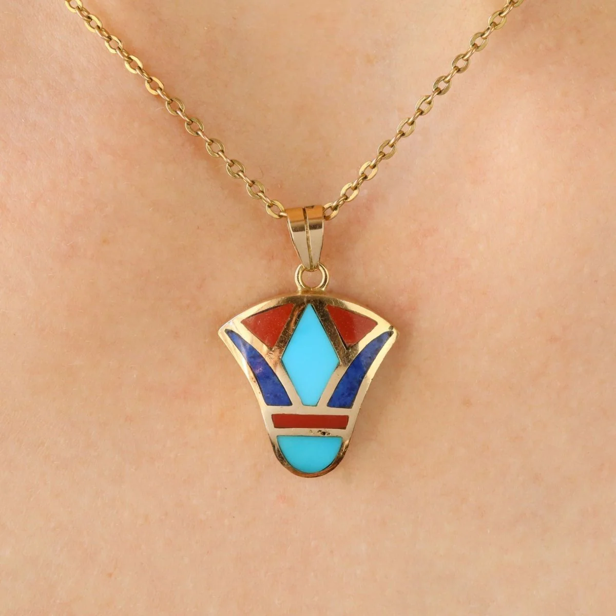 Pendentif égyptien en or jaune et émail - Image 7