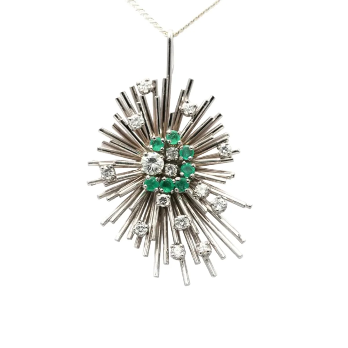 Pendentif en or blanc, émeraudes et diamants
