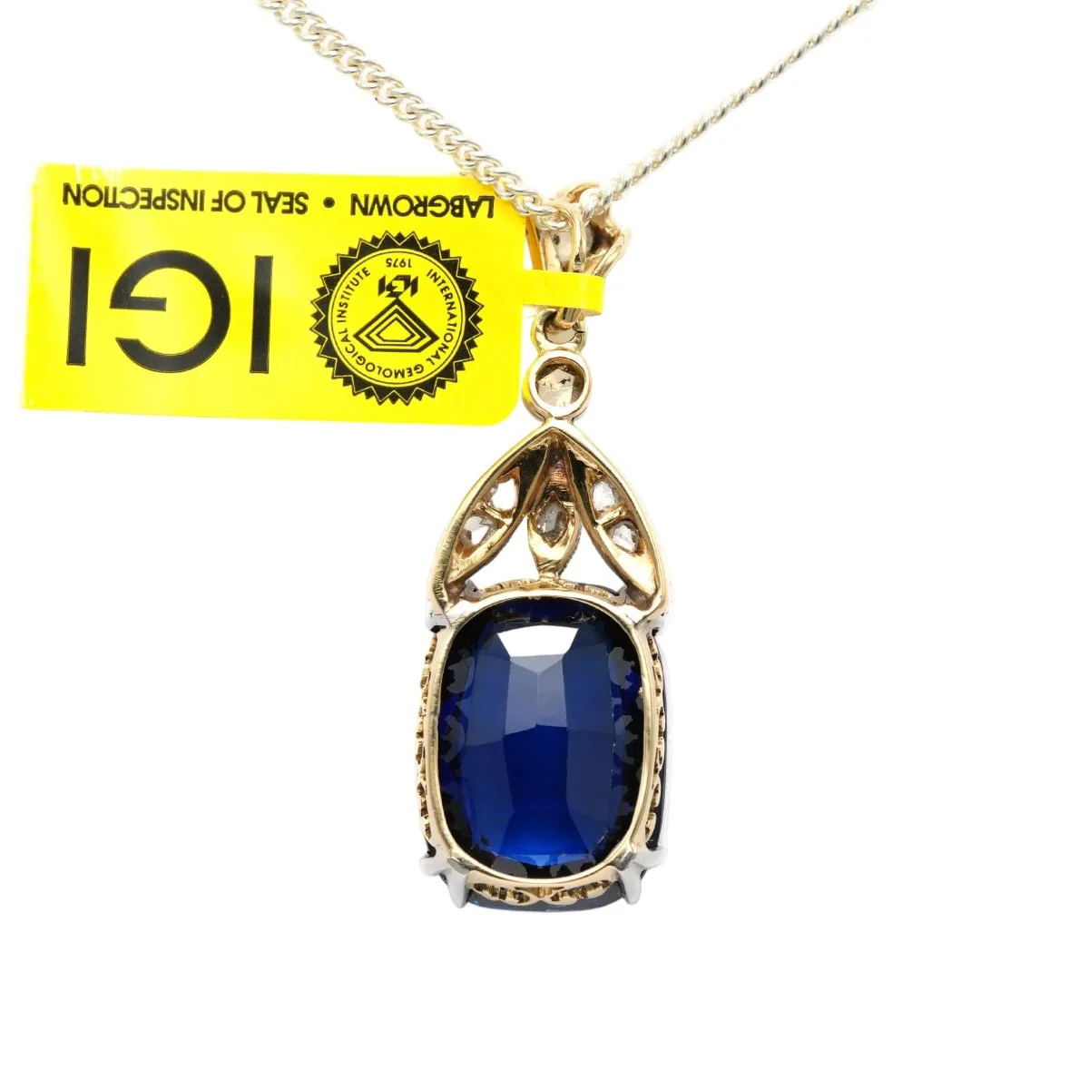Pendentif en or blanc, or jaune, saphir et diamants - Image 4
